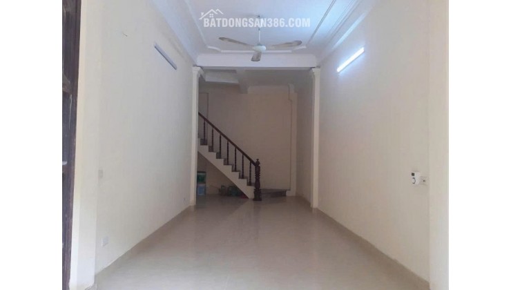 CHÍNH CHỦ CHO THUÊ NHÀ MẶT PHỐ NGUYỄN NGỌC DOÃN - ĐỐNG ĐA - HÀ NỘI (gần Vihomes Phạm Ngọc Thạch).