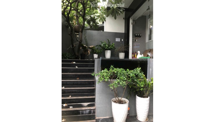 SIÊU PHẨM NHÀ KHAI THÁC DÒNG TIỀN – HẺM XE TẢI ĐẸP – GIÁ BÁN CHỈ 15 TỶ. LH:0988954579.