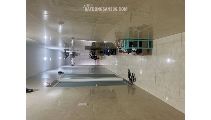 BÁN NHÀ GẦN CHỢ BÀ CHIỂU,BÌNH THẠNH,130M2 ,SỔ NỞ HẬU , 11T