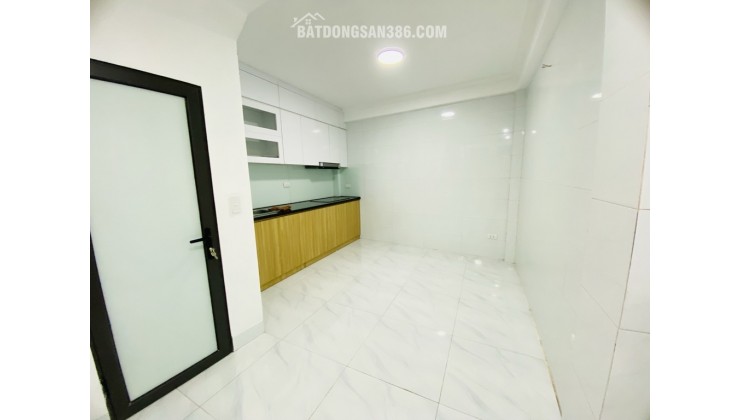 Nhà đẹp giá rẻ Khương Trung,  Thành Xuân 32m 5 tầng, 6.6 tỷ