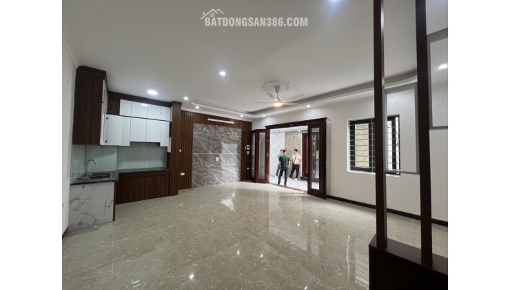 Cần bán 5 căn liền kề mới kong-BÁT KHỐI -THẠCH BÀN -LONG BIÊN