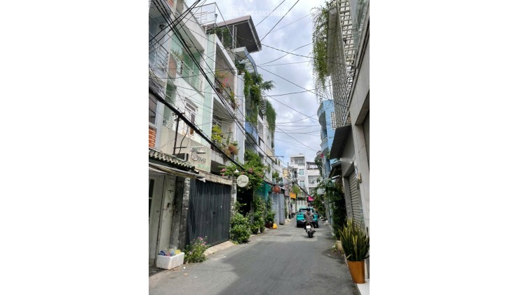 Bán nhà HXT Đinh Tiên Hoàng, P1, Bình Thạnh, giáp Quận 1, 55m2( 4 X 13m),3 lầu, chỉ 11.8 Tỷ
