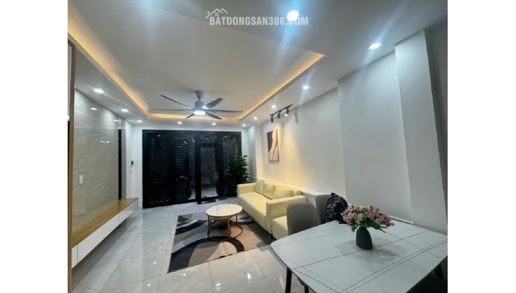 Bán nhà bồ đề,long biên -kinh doanh -nhà mới -gần hồ -trung tâm long biên