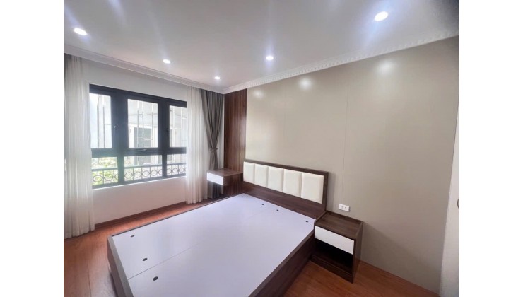 Thụy Khuê! DT 45, 6 tầng, mặt tiền 6m chỉ hơn 9.8 tỷ