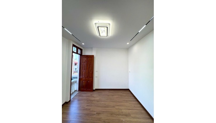 Xuân Đỉnh 42m, mặt tiền 4m, 4 tầng, Bắc Từ Liêm, Hà Nội.