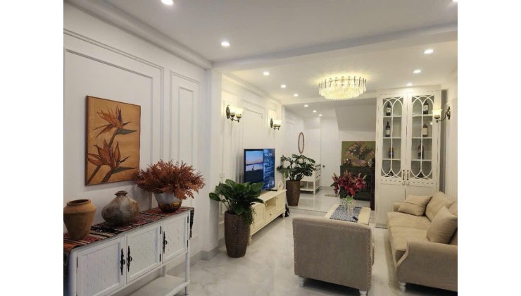 Xuân Đỉnh thiết kế hiện đại, 35m, 5 tầng, mặt tiền 3.5m, oto đỗ cửa!