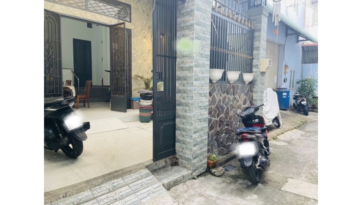 NGANG 5- NHÀ GẦN SÂN BAY-HÀNG XÓM CÁN BỘ- 72M- 3 TẦNG- 4PN- 7.4 T