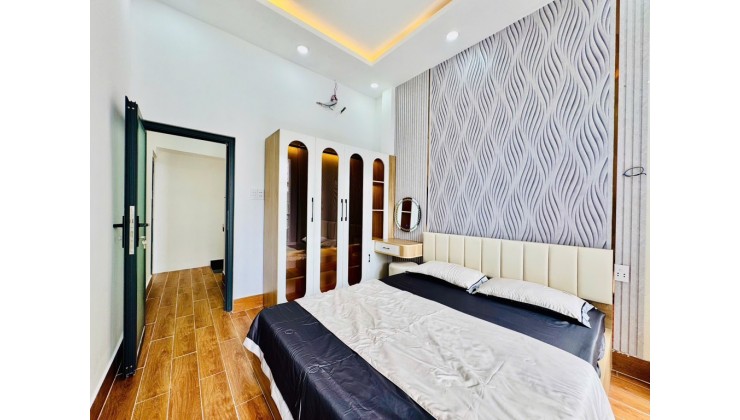 SIÊU HIẾM - Phú Nhuận - MT 5.4m - 37M2 Sổ Riêng - Gần Mặt phố - Nhỉnh 4 TỶ