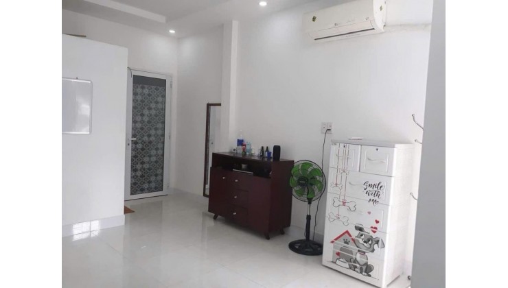 Bán nhà Âu Cơ TB - 3 Tầng 32.5M2 4x8.6m - gần Q.10 Hẻm ba gác – Nhỉnh 4 tỷ
