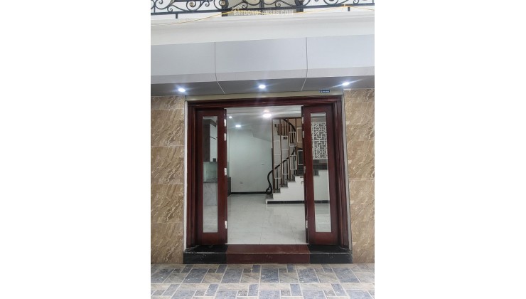 Cần bán 5 căn liền kề mới kong-BÁT KHỐI -THẠCH BÀN -LONG BIÊN