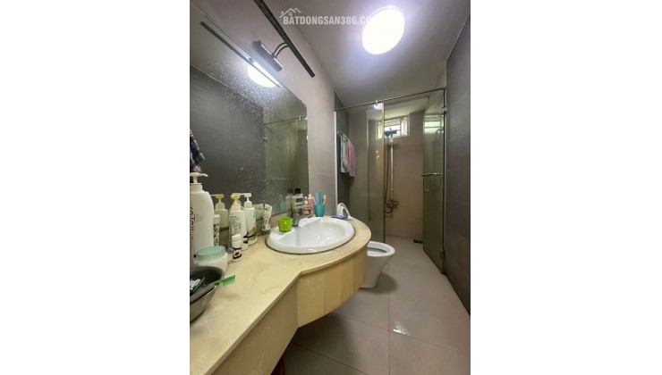 CHỦ CẦN TIỀN BÁN GẤP GIẢM 600TR NHÀ NGUYỄN ĐÌNH CHIỂU Q3, GIÁ 7TỶ9,DT 54M2,4,2X13,4 TẦNG,HẺM XE HƠI