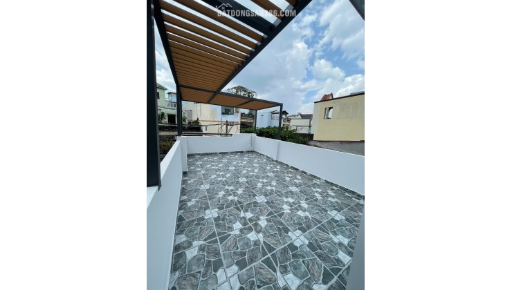 NHÀ HẺM XE TẢI 8M TRỊNH ĐÌNH TRỌNG - 100M2 - 3 TẦNG - GIÁ 10 TỶ X. LH:0903945067