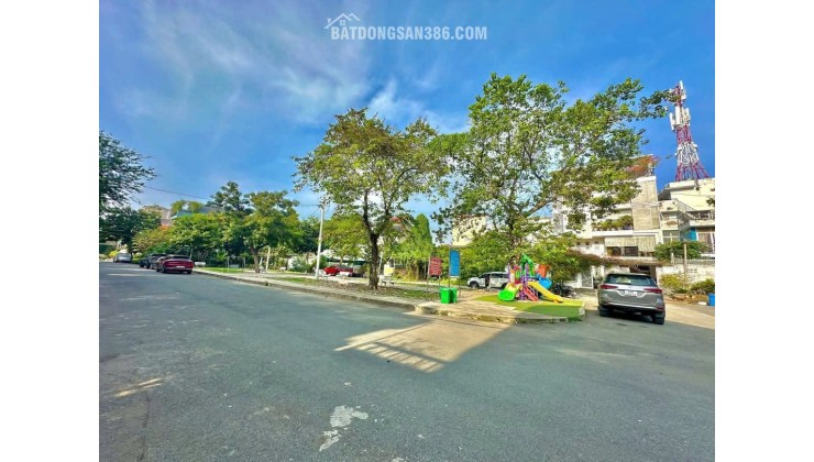 CHÍNH CHỦ BÁN ĐẤT BIỆT THỰ HIỆP BÌNH CHÁNH, DT 343.8M2, DTSD 448,1M2, 27 TỶ. LH:0947961777.