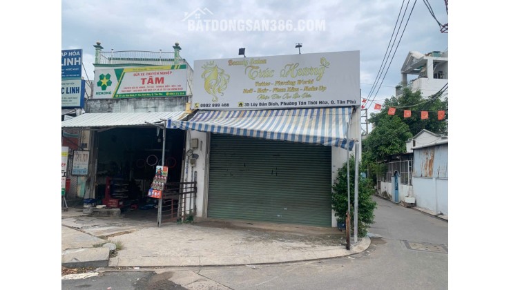 Bán nhà tại 450 m2 SHR chỉ 102 tỷ. Lh: 0975190005..................