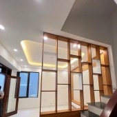 Bán nhà Xuân Đỉnh 35m, 5 tầng. Mặt tiền 6,7m, đường vào 3m cực hiếm!