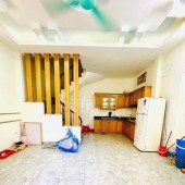 Bán nhà Lô góc, mặt ngõ, oto 4 chỗ qua cửa, 35m, 5 tầng, mặt tiền 5.2m!