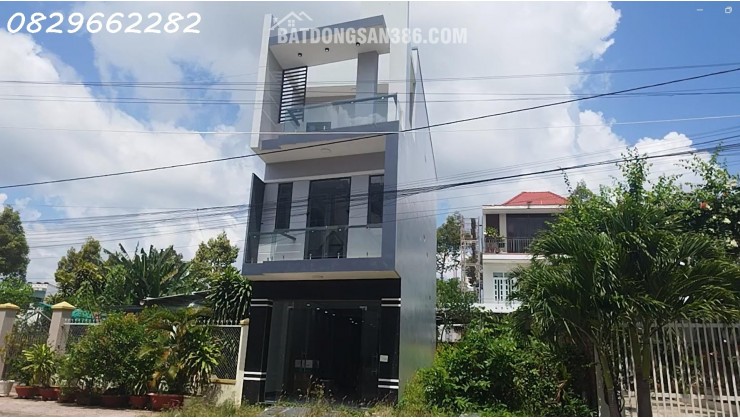 Bán Nhà Mặt Phố Đường Số 2, TTTM Vincom Sa Đéc. 75m2, 3 Tầng, 6.2 Tỷ, Sổ Hồng.