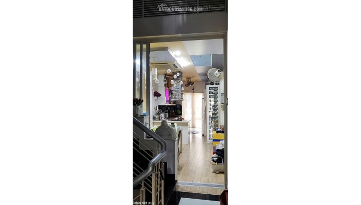 Chính chủ bán nhà thiết kế cực đẹp tại đường Tô Hiến Thành, Phường 15, Quận 10, Hồ Chí Minh