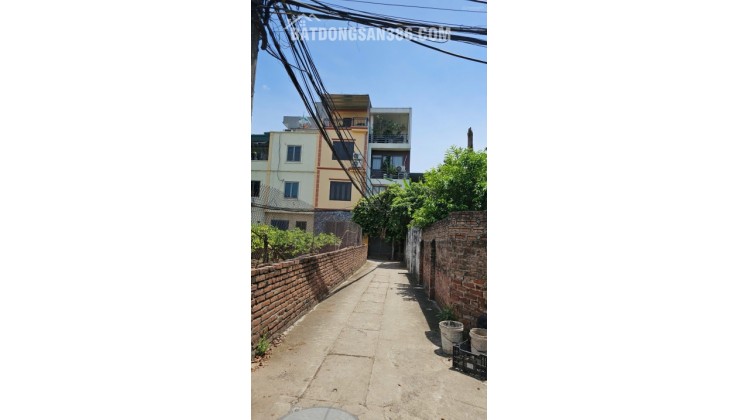 4.67 tỷ - 43m2 Lô đất đẹp Liên Mạc, TT của Phường. Gần ô tô, trường C1,2, chợ, UBND, giá rẻ