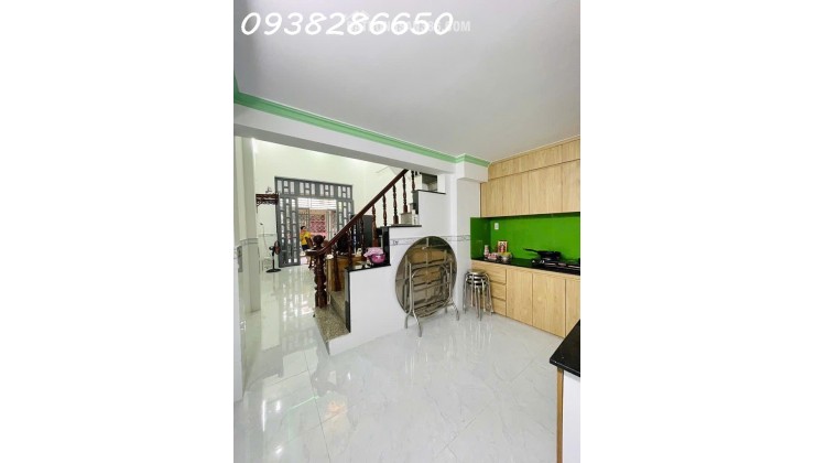 NHÀ ĐẸP GẦN HIỆP THÀNH CITY – TT QUẬN 12 – HẺM XE HƠI THÔNG, DT : 48M2 – CHỈ 4.9 TỶ .TL