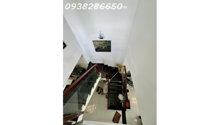 GIÁ : 4,9 TỶ - NHÀ MỚI  2 TẦNG - ĐÔNG HƯNG THUẬN - DT: 85M2, SHR , CÔNG CHỨNG NHANH..
