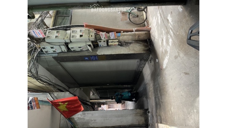 GẤP GẤP - ĐỐNG ĐA - 40 M2– 6.45 TỶ -  TÍNH RA  CHỈ 160TR/M – CÓ NHÀ NGÕ BA GÁC – VÀI BƯỚC RA HỒ BA MẪU