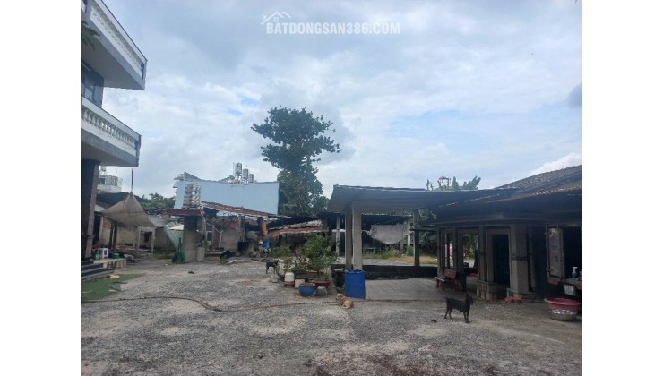, Lê Thị Hà,Hóc Môn 1000m2, 3 tầng, 4PN, SH, nhỉnh 16 tỷ