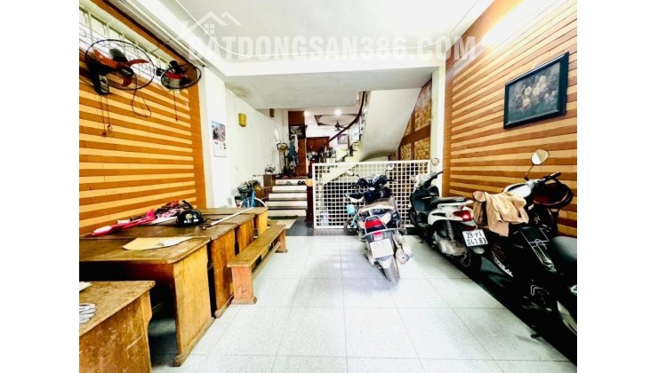 LÔ GÓC, ÔTÔ TRÁNH Phố Xuân Đỉnh (Gần Ngoại Giao Đoàn) 73m/ 4Tầng/MT 4.7m 18.8 Tỷ
