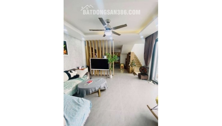 Nhà Đường Nguyễn Văn Đậu Phường 11 Bình Thạnh Cũ.