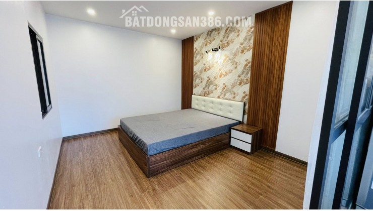 Nhà tập thể Quân đội Hoàng Quốc Việt ~90m, 3PN, Mới đẹp, 4.59 tỷ TT Cầu Giấy