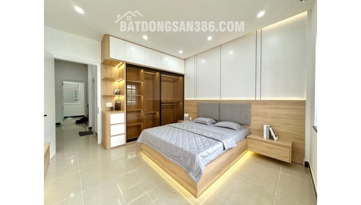 Nhà  Hẻm Ôtô Đường Phan Xích Long Phường 2 Quận Phú Nhuận Cũ.