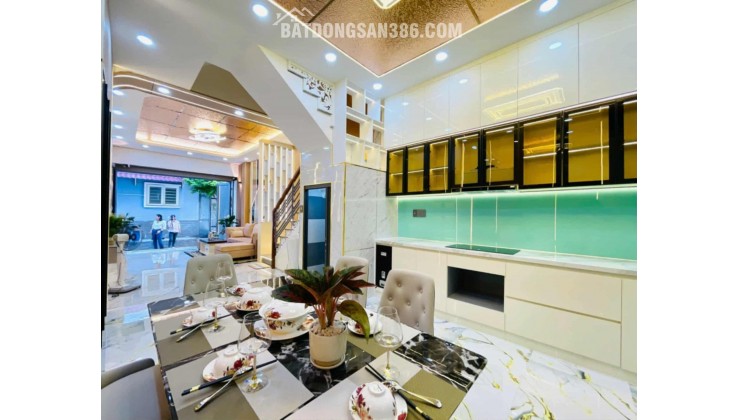 Nhà Hẻm Ôtô Đường Huỳnh Văn Nghệ Phường 15 Tân Bình Cũ.