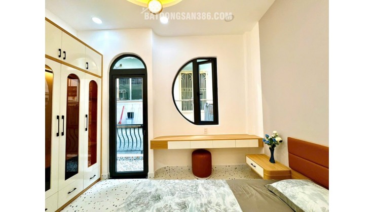HIẾM! NHÀ ĐẸP SÁT MT PHÚ NHUẬN 27M2 - NHỈNH 5 ĐỒNG