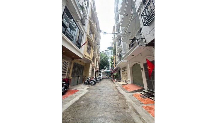 HIẾM-Phân lô Ôtô tránh Phạm Tuấn Tài (Hoàng Quốc Việt) 52m/ 5Tầng, MT 4.8m 23 Tỷ