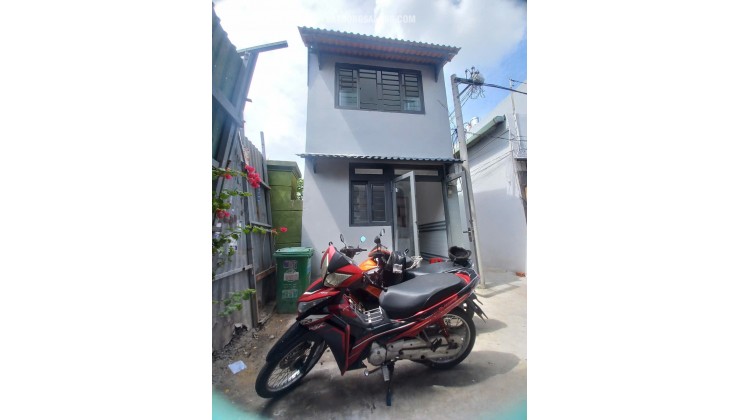 NHÀ BÁN 1 LẦU – GẦN MẶT TIỀN NGUYỄN VĂN QUÁ – CHỈ 1.4 TỶ. LH:0984295419.