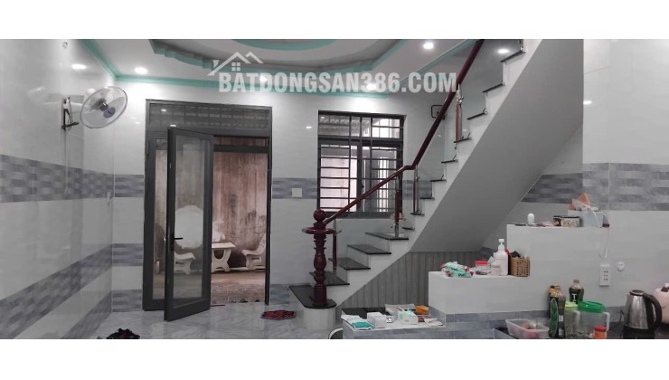 BÁN NHÀ ĐẤT TẠI PHƯỜNG THANH ĐỨC TỈNH VĨNH LONG. 5X15. GIÁ 1.150.000.000. LH:0972722110.