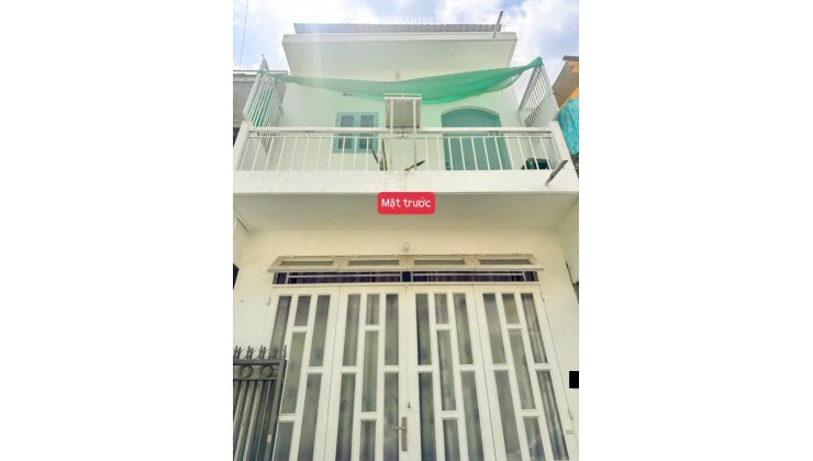 HXH Cửa Trước & Sau  - Vị Trí Đẹp . Tiện KD hay Kho Bãi .