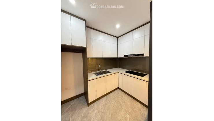 SIÊU PHẨM MỚI KÍNH KONG - FULL NỘI THẤT- NGÕ 3M BA GÁC ĐUA - VÀI BƯỚC RA PHỐ _ 5TẦNG – 30,5M2 – 8,35 TỶ