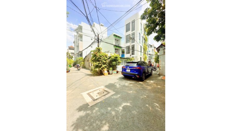 HXH Cửa Trước & Sau  - Vị Trí Đẹp . Tiện KD hay Kho Bãi .