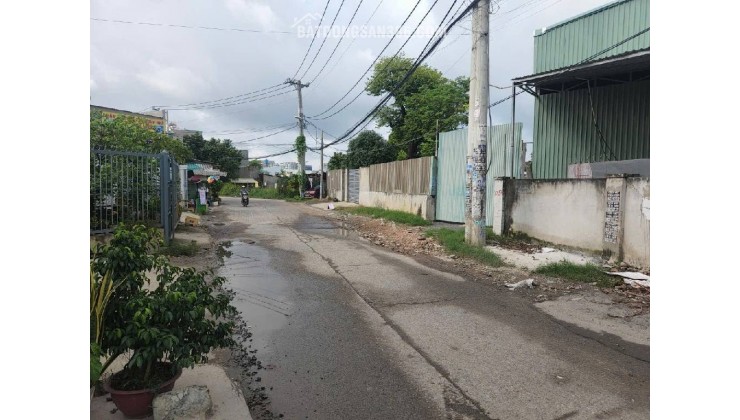 Măt Tiền Thanh Xuân 22, Q.12, 700m2, 2PN, giá tốt 10.3 tỷ. LH: 0938552448