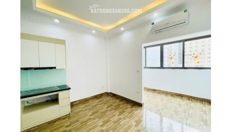 NHÀ XÂY MỚI, 6T THANG MÁY PHỐ PHÁO ĐÀI LÁNG, NGÕ THÔNG, TIỆN ÍCH NGẬP TRÀN – 32M2, 8.6 TỶ