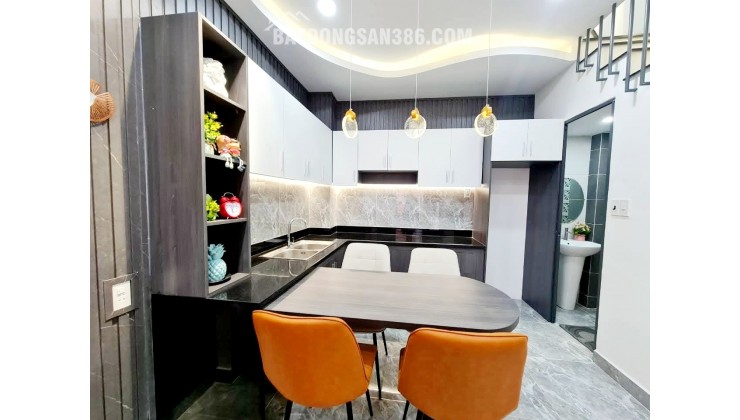 Nhà 3 tầng đúc BTCT giá 3 tỷ 6 Quận Gò Vấp sát mặt tiền đường số 27 Phường 6 không quy hoạch không lộ giới SHR bao sang tên