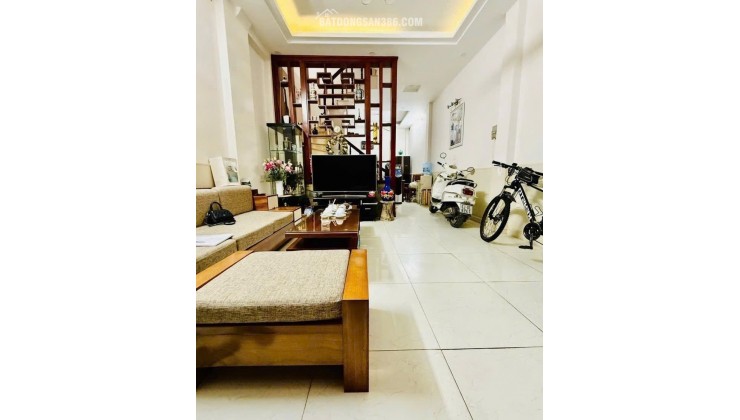 CHỈ 9.5 TỶ SỞ HỮU NHÀ ĐẸP HOÀNG HOA THÁM, NGÕ THÔNG, RỘNG THOÁNG – 4 TẦNG x 51M2