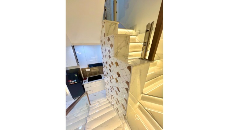 Bán nhà quận 3 - 3 TẦNG 3PN (3.6x7M) - Full Nội Thất - Sổ vuông - 20M ra MT - Nhỉnh 4 Tỷ