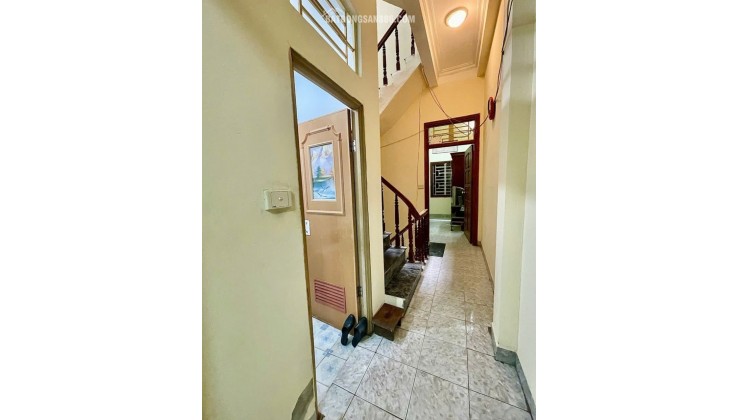 PHỐ NGUYỄN KHÁNH TOÀN, NHÀ ĐẸP PHÂN LÔ, 2 THOÁNG, Ô TÔ ĐỖ CỬA – 4T, 46M2, NHỈNH 10 TỶ.