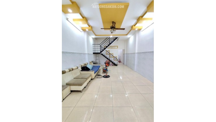 Chính Chủ Bán gấp nhà riêng Trịnh Đình Trọng, Tân Phú Chỉ 5,45 tỷ, 52 m2, đẹp, nhà mới vào ở ngay