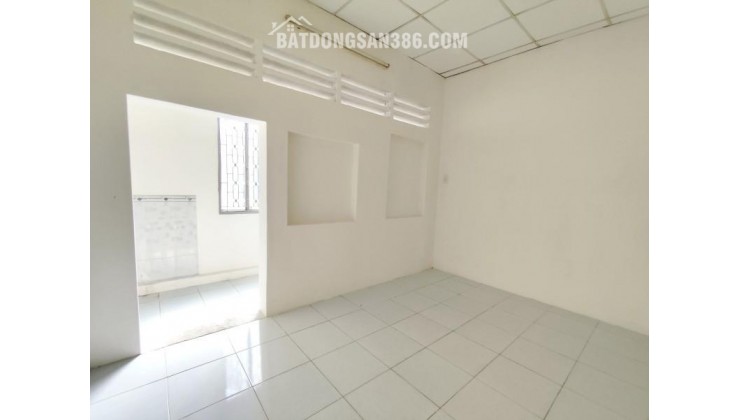 Chính Chủ Bán gấp nhà riêng Trịnh Đình Trọng, Tân Phú Chỉ 5,45 tỷ, 52 m2, đẹp, nhà mới vào ở ngay