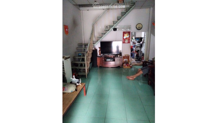 Bán nhà Đường Tân Quý, Quận Tân Phú, hẻm xe tải 6m – ngang 4.05m