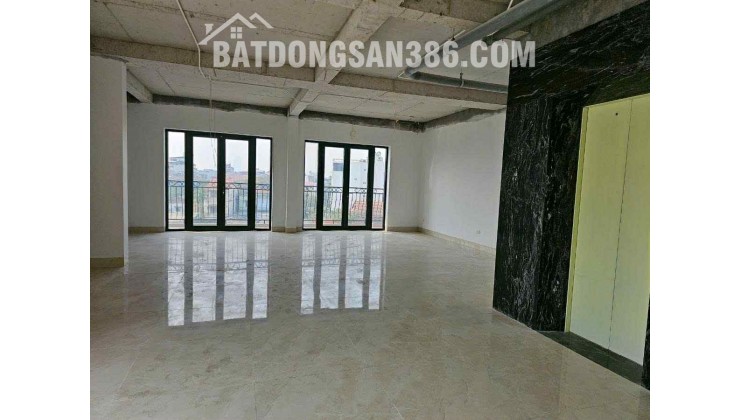 bán nhà lô góc Ngọc Thụy, 90m x 8 tầng,mặt tiền 7.5m, thang máy, vỉa hè, ôtô tránh