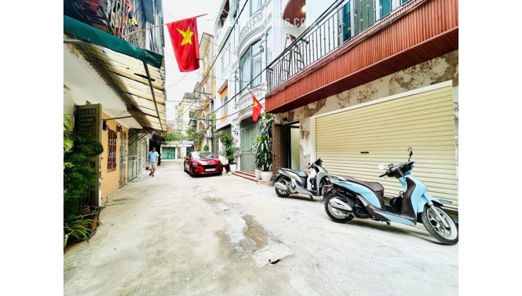 Linh Đàm 54m 4 tầng 13.5 tỉ